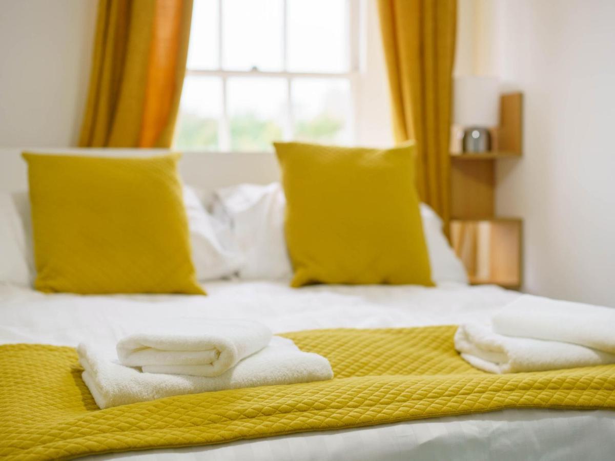 Pass The Keys Modern 2 Bed Flat Overlooking Aberaeron Harbour Ngoại thất bức ảnh