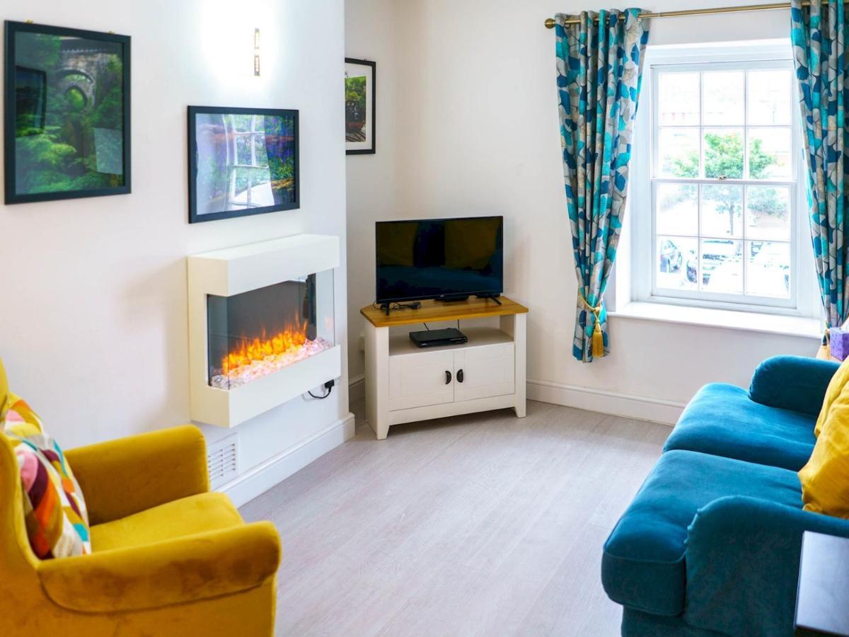 Pass The Keys Modern 2 Bed Flat Overlooking Aberaeron Harbour Ngoại thất bức ảnh