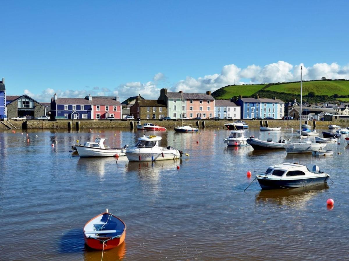 Pass The Keys Modern 2 Bed Flat Overlooking Aberaeron Harbour Ngoại thất bức ảnh